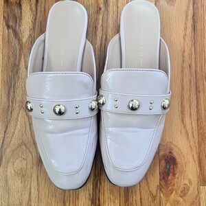 River Island White and Gold Flats with Modern Loafer Design